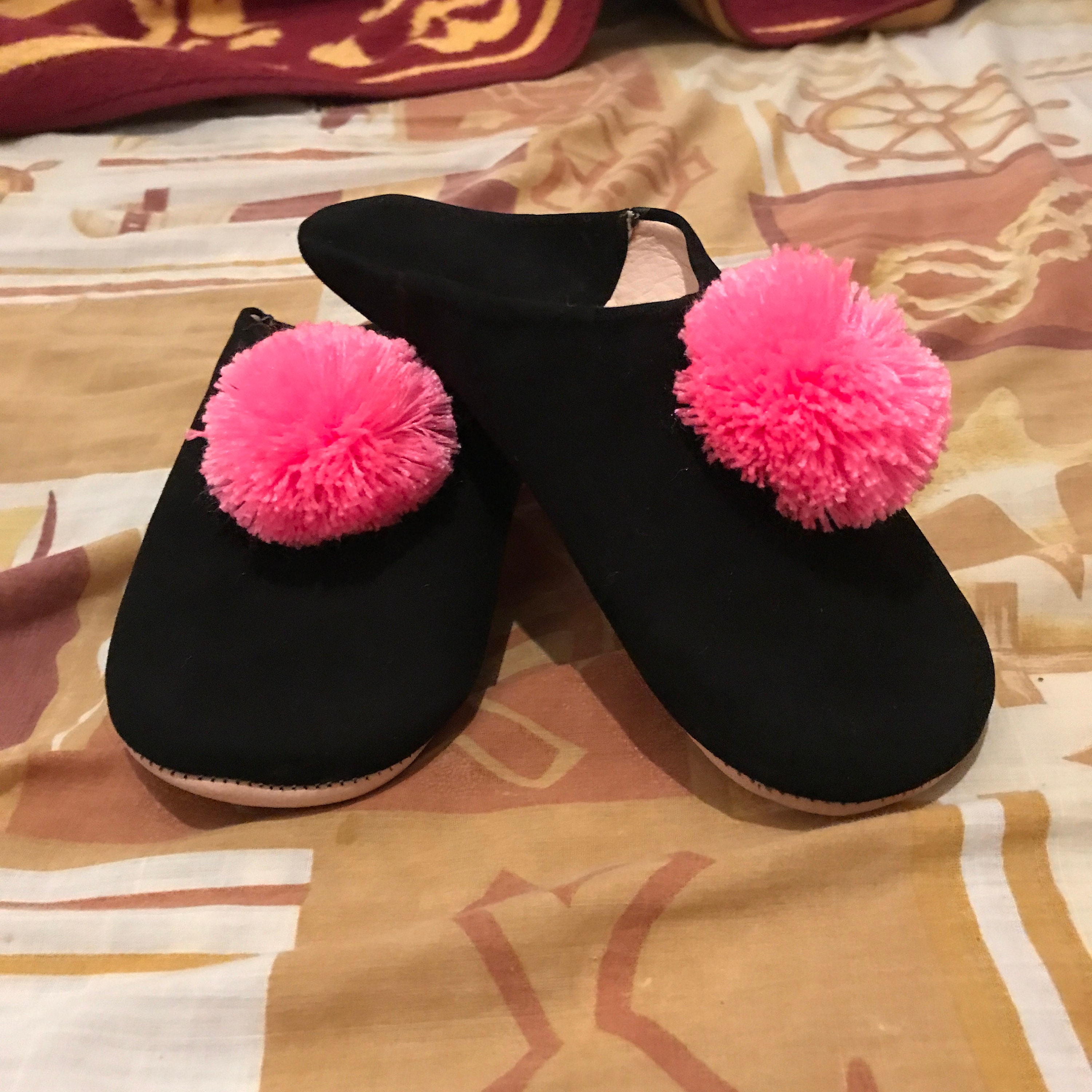 leather pom pom slippers