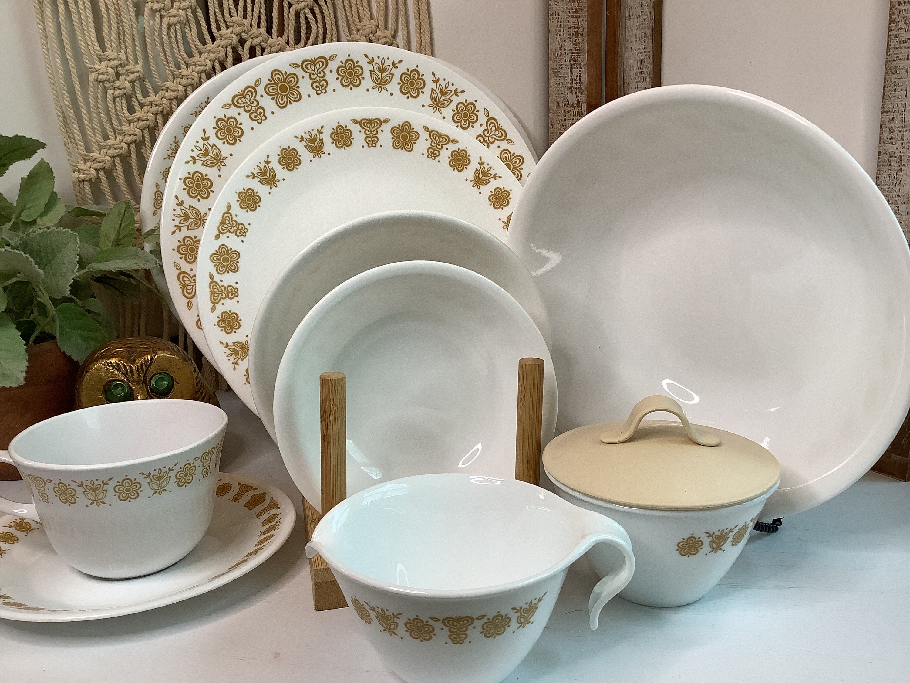 Set of Three Vintage Corelle Corelleware Butterfly Gold Cups and… – Second  Wind Vintage