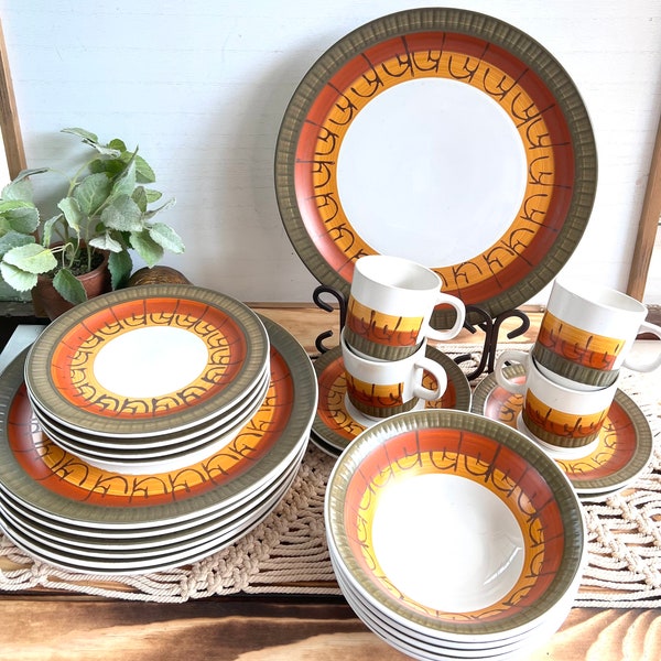 Vintage Casual Ceram Stoneware/Galaxy Pattern/25 Piece SET/Retro MCM 70s Dinnerware Set