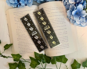 Bookish moon phase cycle foil bookmark
