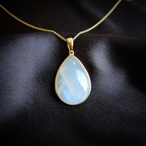 Natural Rainbow Moonstone Pendant, 14K Solid Yellow Gold Rainbow Moonstone Pendant, Blue Moonstone Jewelry, June Birthstone, Valentine Gift