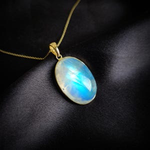 Natural Rainbow Moonstone Pendant, 14K Solid Yellow Gold Moonstone Pendant, June Birthstone Pendant, Moonstone Jewelry, Birthday Gift