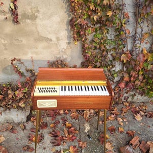 Vintage Electric Organ - Etsy