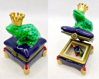 frog engagement ring box