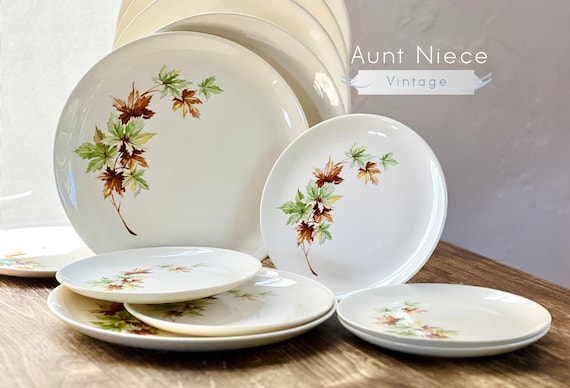 Mix and Match Vintage Plates Maple Leaf dinner and salad or dessert plates Autumn Thanksgiving plates vintage Salem Oven proof 65 c.1960s