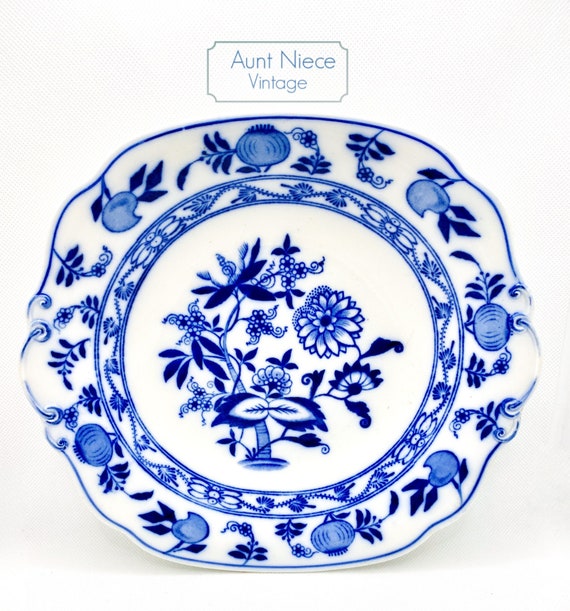 Meissen pattern Cauldon England Blue Onion Square Double Handled cookie plate 9.5''