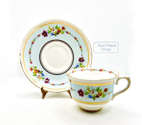 Vintage teacup saucer Colclough China Aqua Blue, Gold band and Floral wreath cup saucer c. 1940s