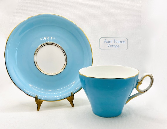 Vintage Shelley Bone China teacup and saucer turquoise blue and white with gold gilt accent Cambridge shape teacup c.1940s