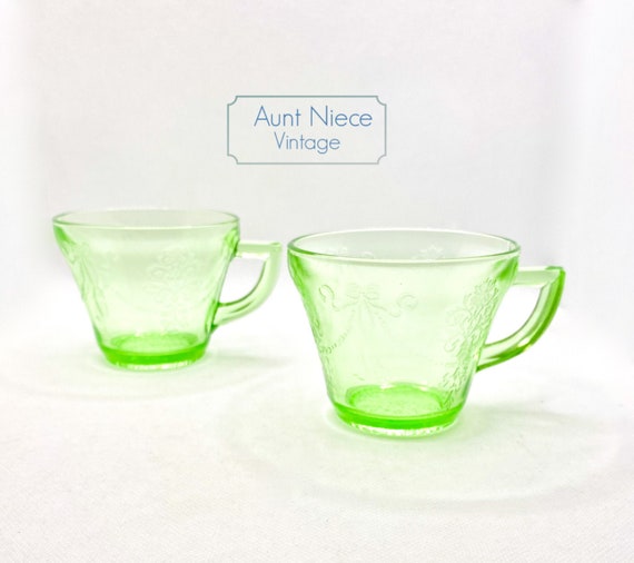 1920s Antique Uranium Glass Cups Bowknot Depression Antique Green Glass cups