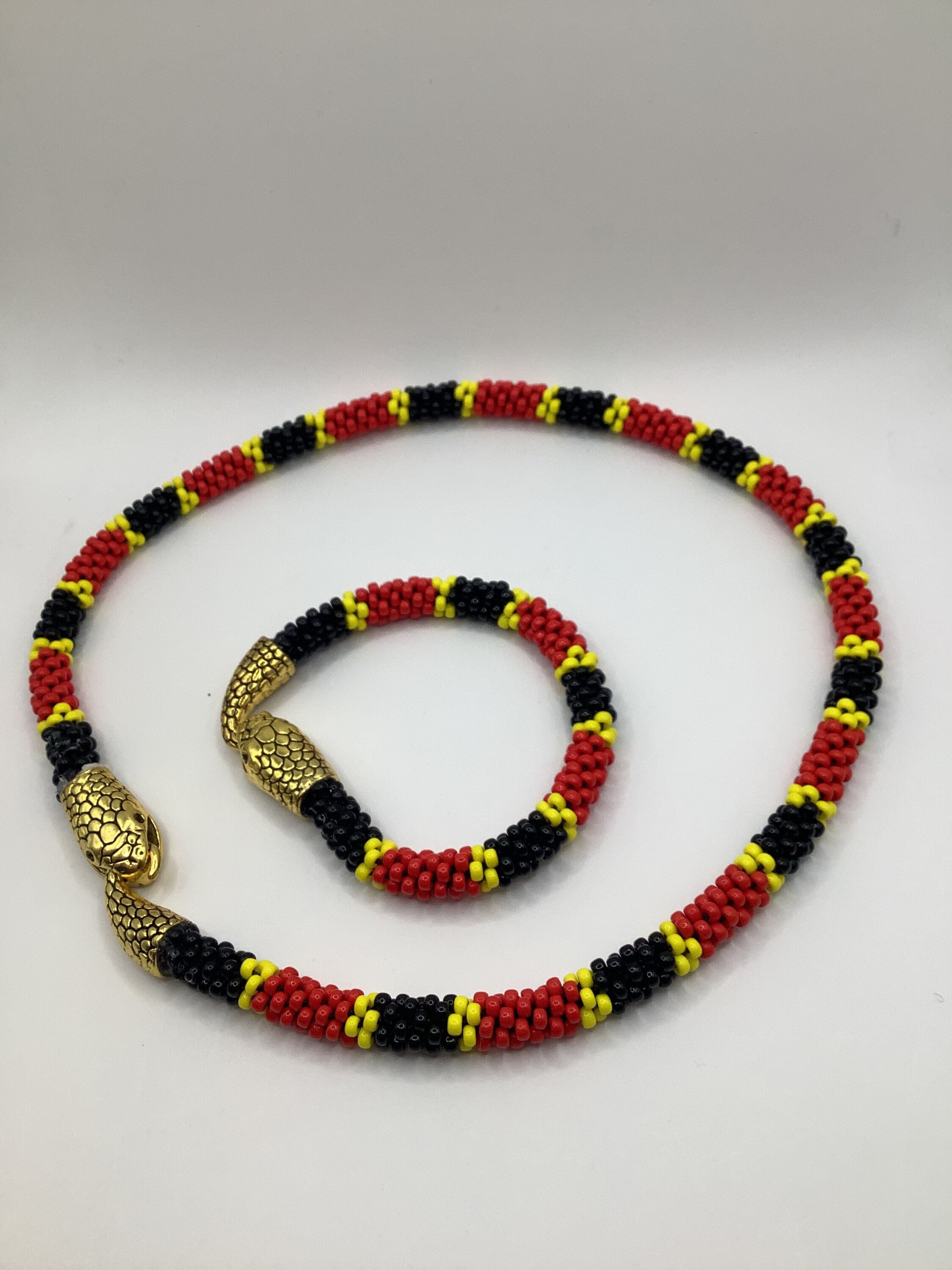 Coral snake best sale bracelet