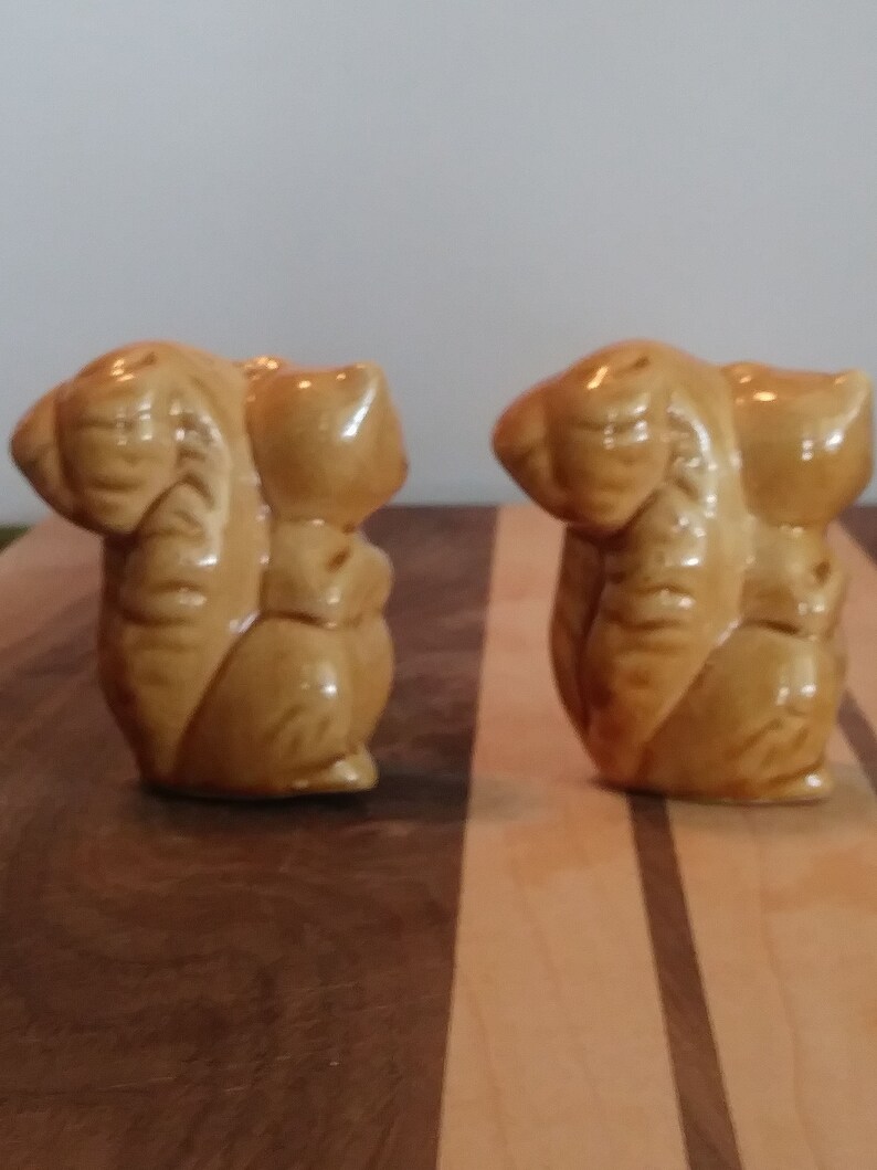 Brown Ceramic Squirrel Tan Small Collectible Figurine Vintage Squirrel Salt Pepper Shakers Squirrel Figurines Shaker