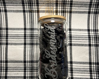 Bridesmaid Glass Tumbler with Glass Straw and Bamboo Lid - Etched Vinyl