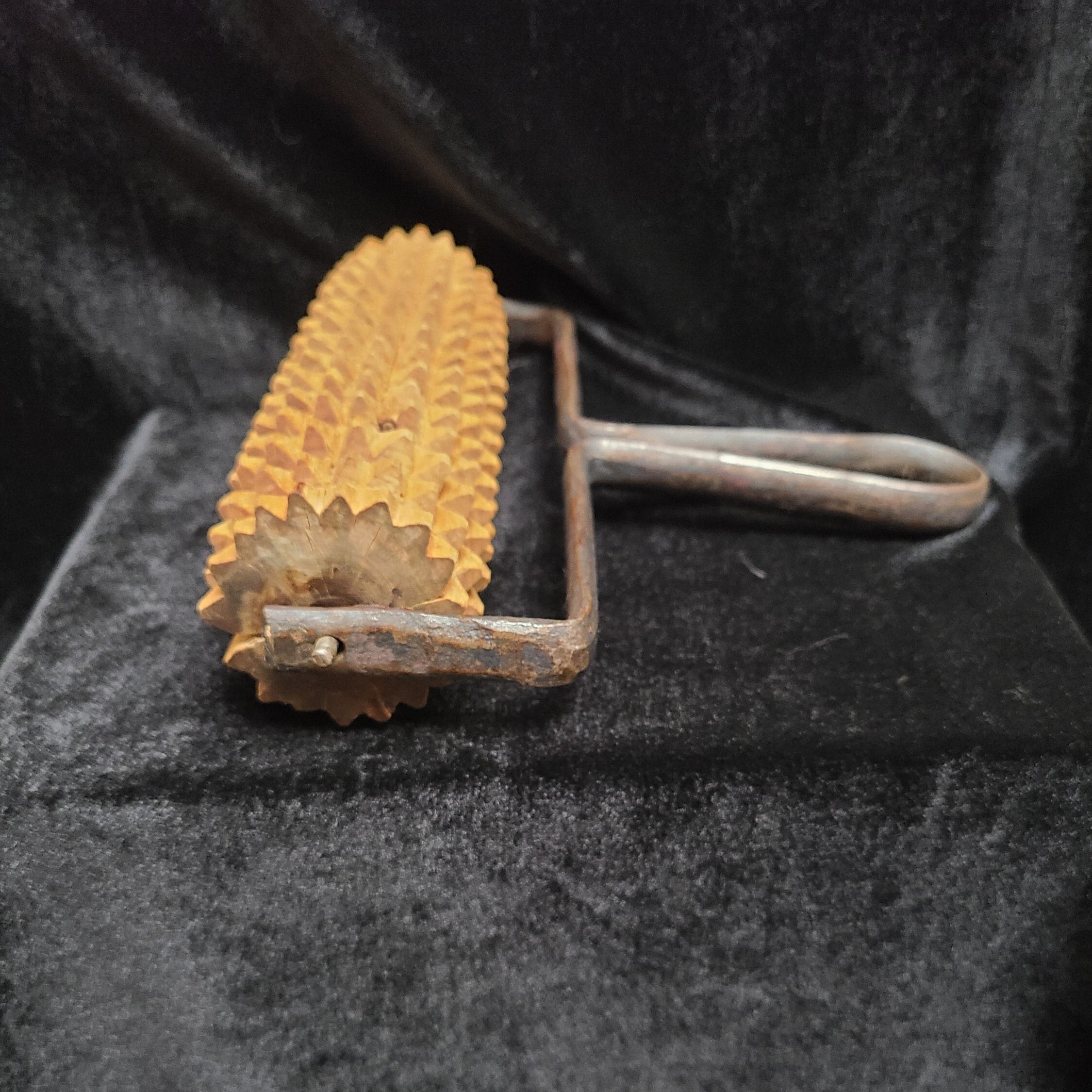 Antique Wooden Scandinavian Noodle Notched Lefse Pastry Iron Handled ...