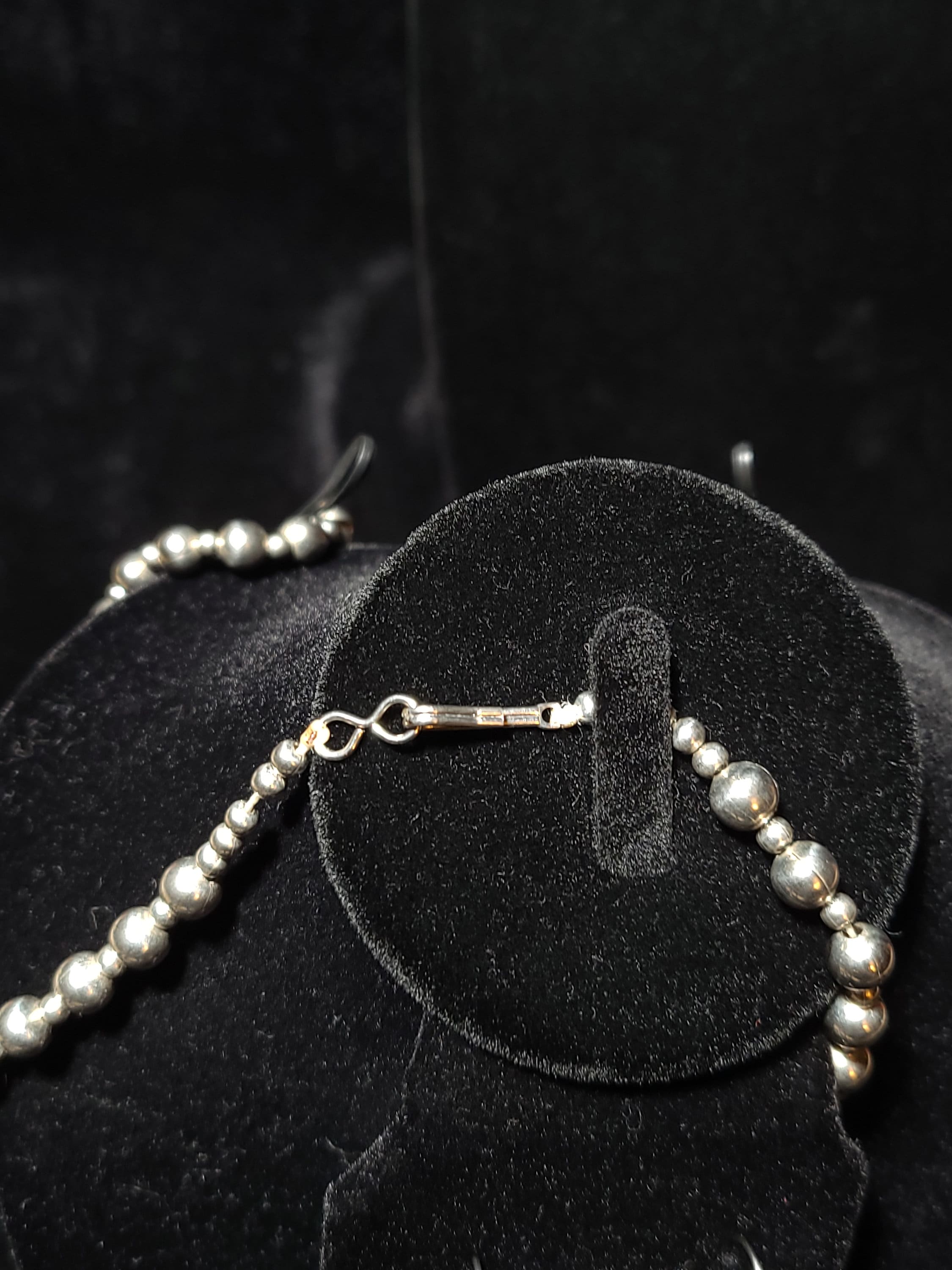 オールドポーンアンティークナバホパールとメロンビーズネックレス