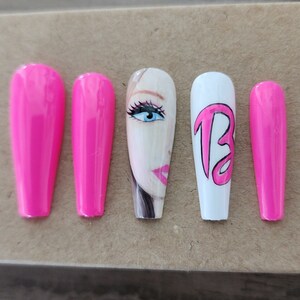 Barbie press on nails
