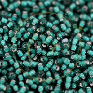 Transparent Emerald White Line Seed Beads, 8/0 (3mm) Czech Seed Beads 25 grams / GSB8-M73