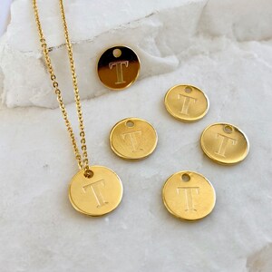 2 pcs Gold Plated Initial Pendants, 10mm Round Brass Letter T Charm / GPL-7T