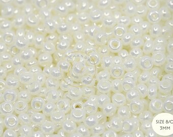 Pearl White Seed Beads, 8/0 (3mm) Czech Seed Beads 25 grams / GSB8-M05