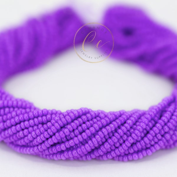 Bright Purple Seed Beads, 11/0 (2.2mm) Czech Seed Beads 1 Full Hank / GSB11-M140