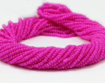 Fuchsia Seed Beads, 11/0 (2.2mm) Czech Seed Beads 1 Full Hank / GSB11-M38