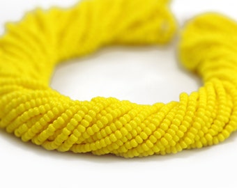 Yellow Seed Beads, 11/0 (2.2mm) Czech Seed Beads 1 Full Hank / GSB11-M21