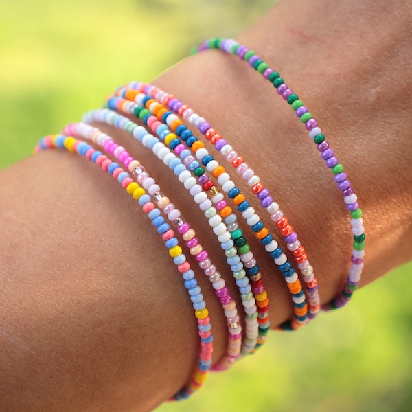 Rainbow Seed Bead Bracelet, Minimalist Beaded Bracelet, Dainty Seed Bead Bracelet / Please ask for wholesale prices / SBB-03