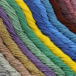 Set di perline di semi di colori assortiti della serie Matte, perline di semi ceche 11/0 (2,2 mm), 5 matasse Seleziona i tuoi colori! / GSB11-128