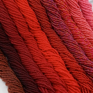 Set di perline di semi di colori assortiti Red Shades, perline di semi ceche 11/0 (2,2 mm), 5 matasse Seleziona i tuoi colori! / GSB11-123