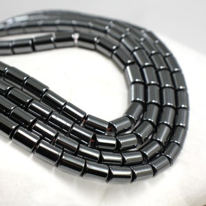 Svarta släta rörformade hematitpärlor, 6x4,5 mm, 1 sträng 65 st / HBY-005