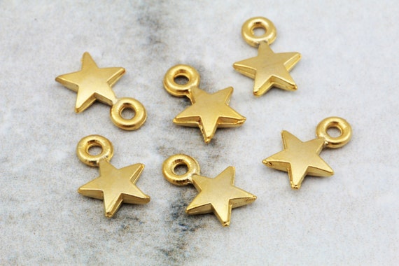 METAL STAR CHARM MATTE GOLD METAL STAR CHARM MATTE GOLD