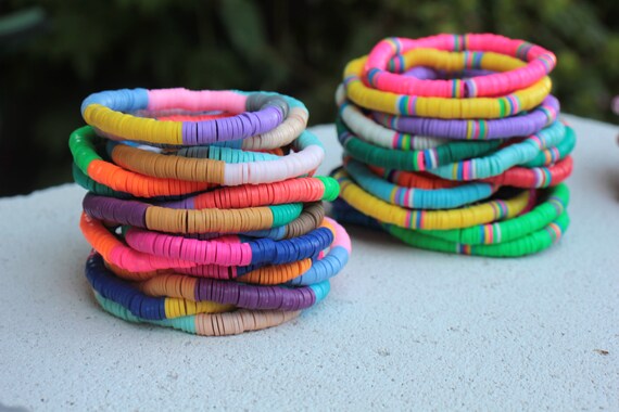 Holibanna Heishi - Bracciale da surfista, con nappa in vinile