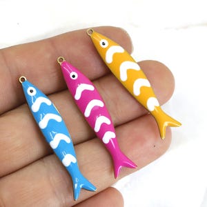 2 pcs Stainless Steel Colorful Fish Pendant, Enamel Ocean Charm with Gold Edge, Nautical Jewelry Making Supplies, Summer Beach Pendant