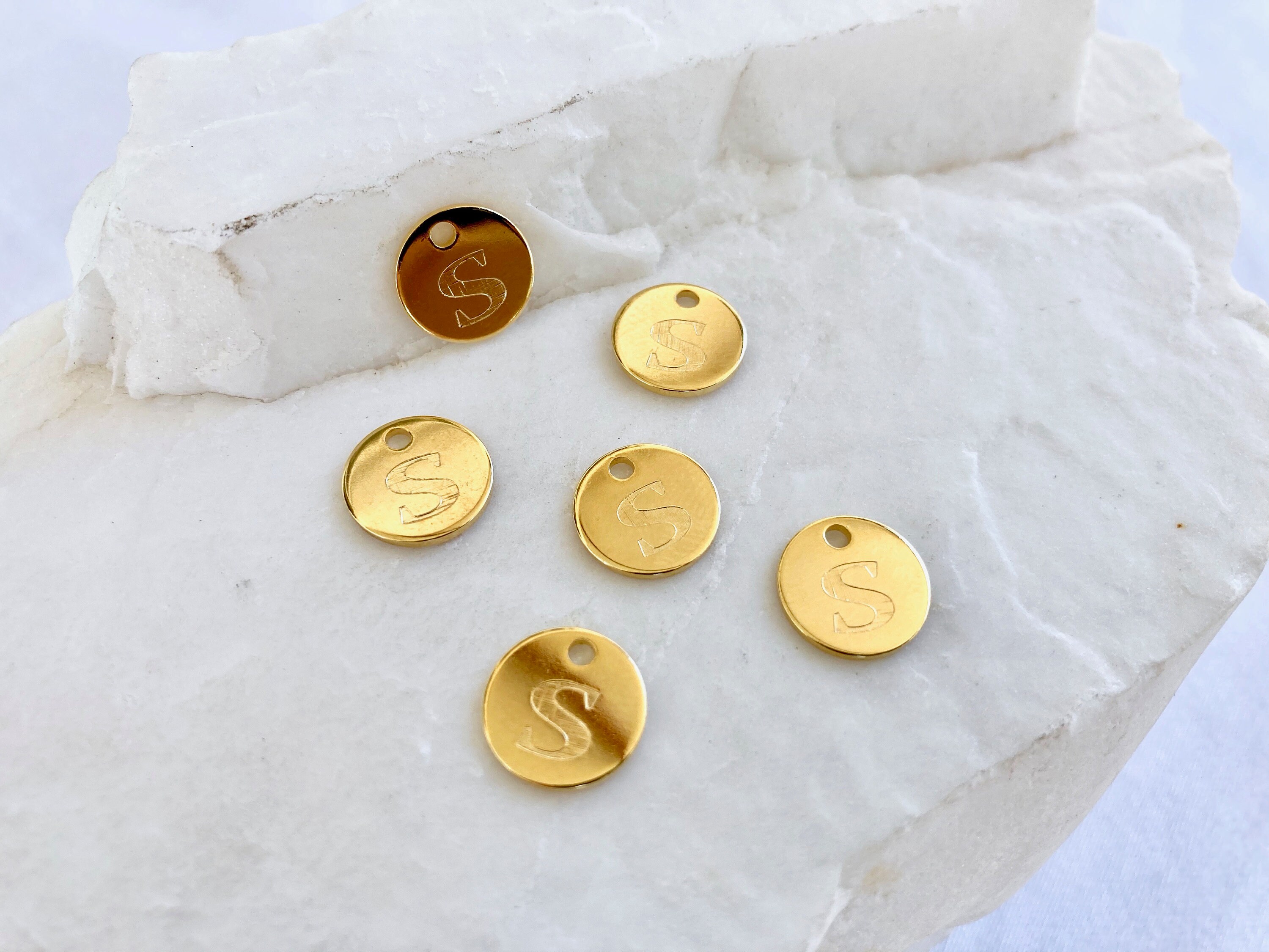 ローリーロドキン　イニシャルチャーム　Ｓ MEDIVAL INITIAL PENDANT