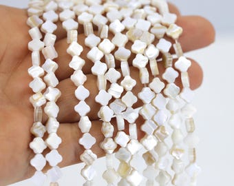 6mm Tiny Clover Mother Of Pearl Beads, 1 Strand 40 pcs Natural Shell Beads / GL-P09