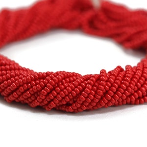 Perline di semi rosse, 11/0 (2,2 mm) Perline di semi ceche 1 matassa intera / GSB11-M26