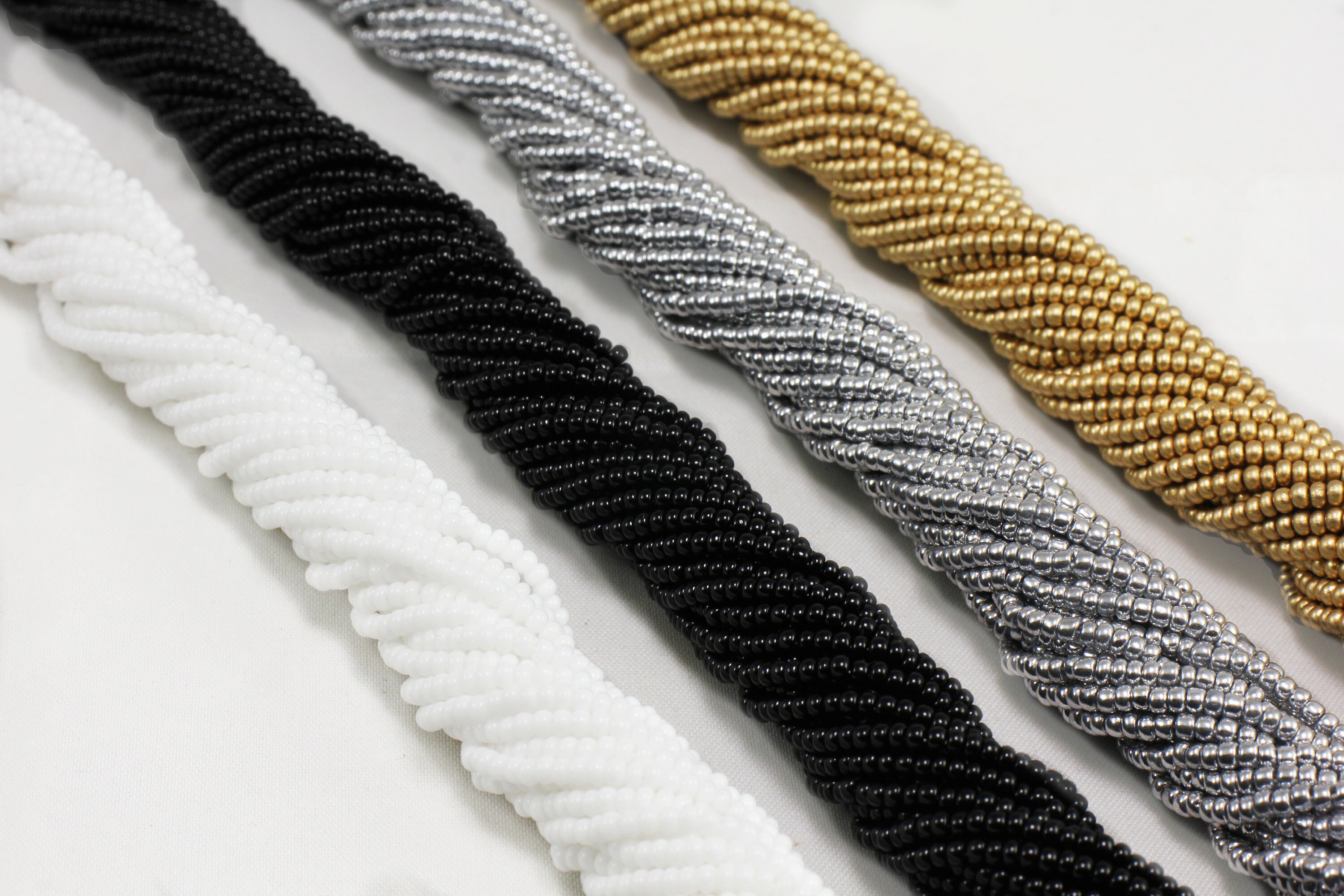 Assorted Colours Seed Beads Set, 11/0 (2.2mm) Czech Seed