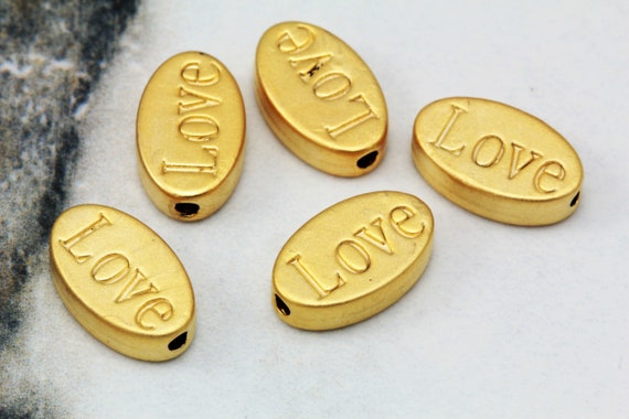 METAL LOVE CHARM MATTE GOLD METAL LOVE CHARM MATTE GOLD