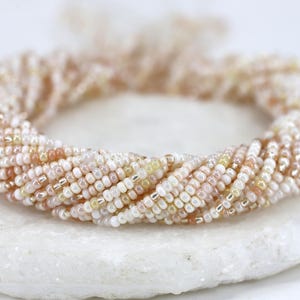 1 metro di perline di semi multicolore mix crema, 11/0 (2,2 mm) perline di semi ceche colorate / GSB11-928