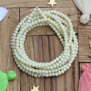 4mm Cream Glass Beads, Smooth Round Ball Glass Loose Beads / GB4-62