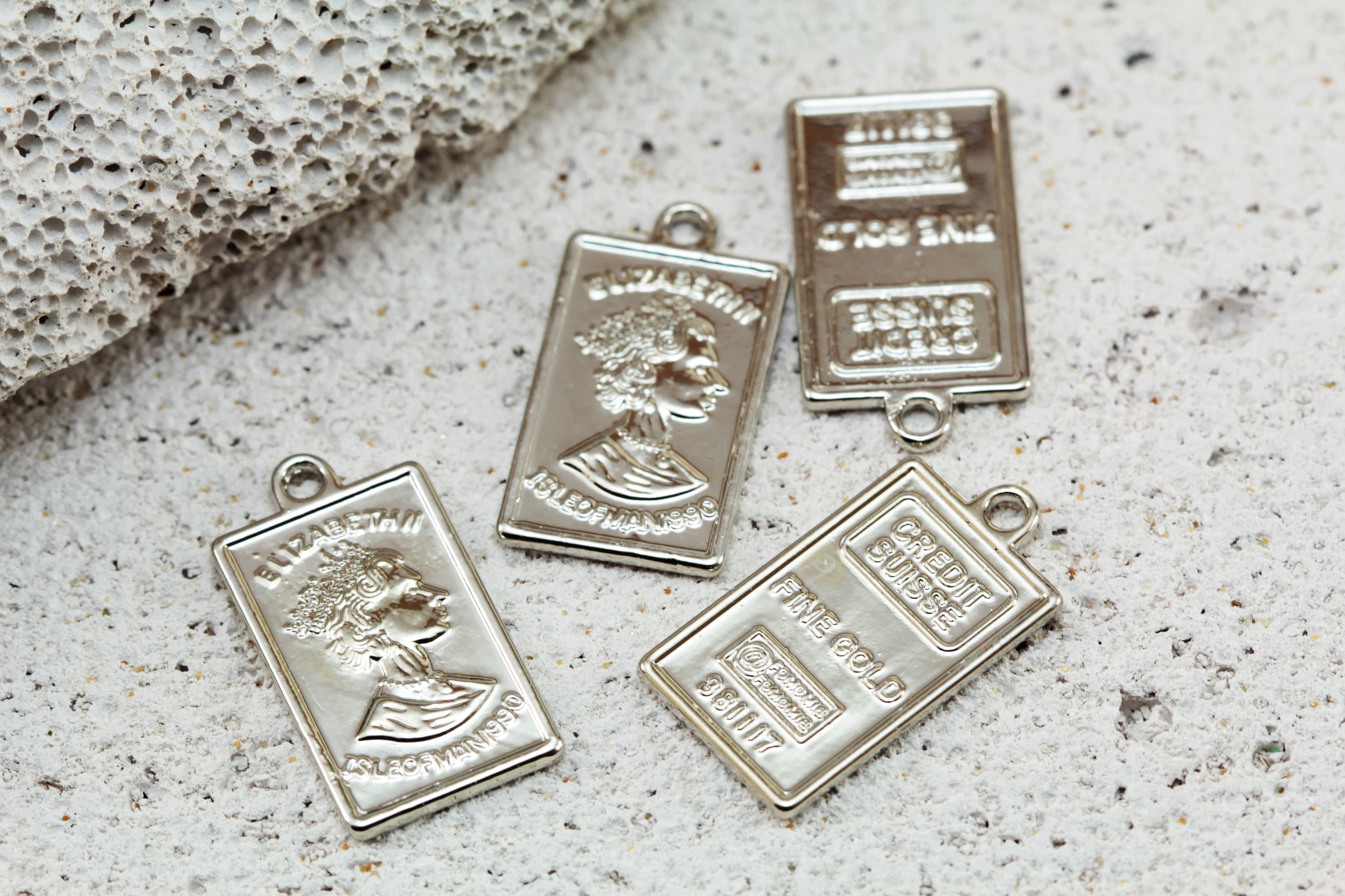 ロジウムメッキレプリカ 純金インゴットバーペンダント、22 mm メタル