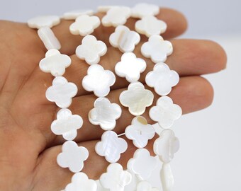 12mm Clover Mother Of Pearl Beads, 1 Strand 31 pcs Natural Shell Beads / GL-P10