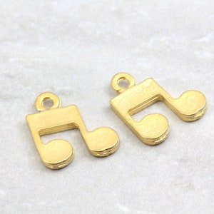 17mm Gold Plated Music Note Metal Pendant Charms 10 pcs / GPS-079