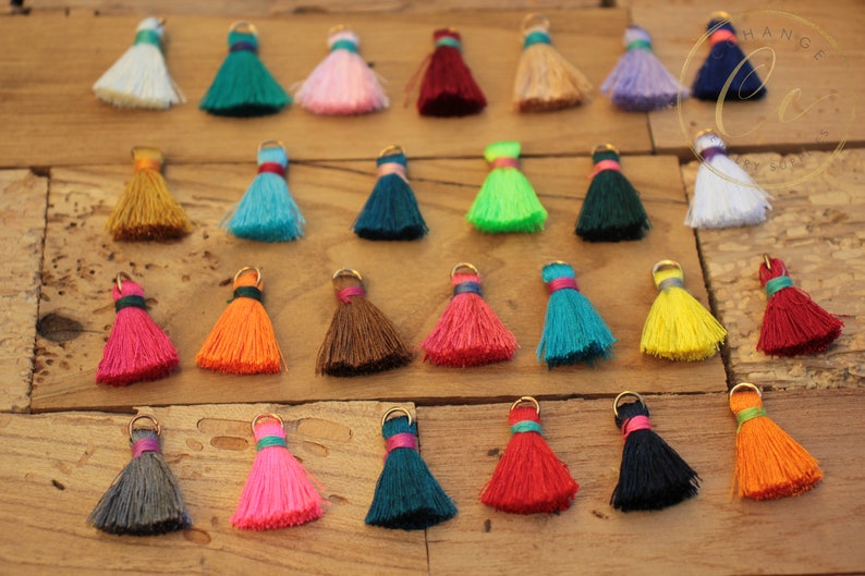 Decorative Tassel 10 pcs T25CJ-05 Red Mini Tassels 2.5cm Boho Style Earring Tassels