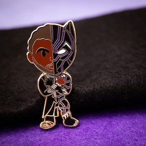 King T&#39;Challa x Black Panther Enamel Pin | Black Panther Hard Enamel Pin | King T&#39;Challa Pin | Wakanda Forever Pin | Cute Pin | Glitter Pin