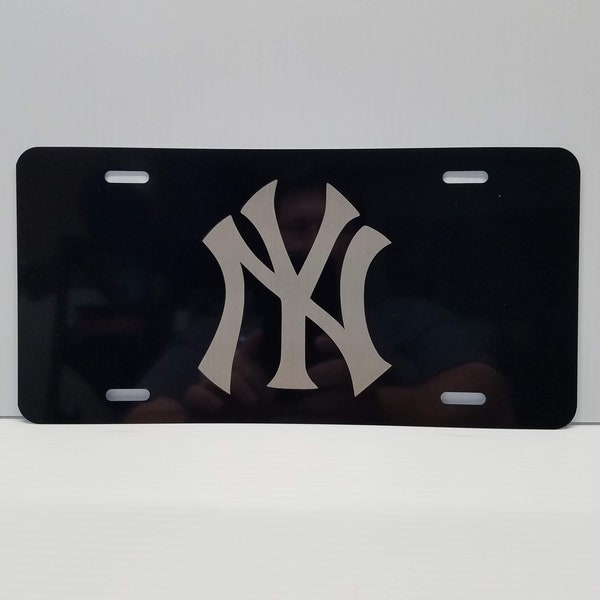 Laser engraved custom vanity plate car tag, Yankees