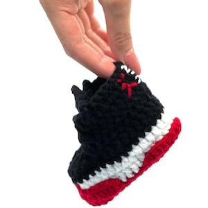 Handmade baby sneakers crocheted baby shoes Air JRDN 11