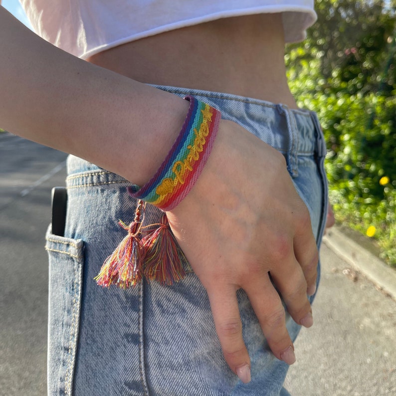 Embroidered bracelet with desired text and personalization, woven bracelet, friendship bracelet, event bracelet, Pride, beige, bracelet, Mother's Day Rainbow