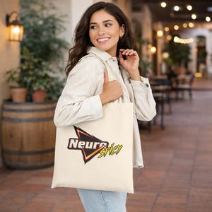 Può includere: Un cartello in legno rustico con la scritta "Welcome to our home" in stile scritto a mano. Il cartello rettangolare presenta una finitura invecchiata e un design semplice e accogliente. Adatto per interni ed esterni.