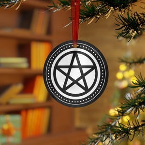 Pentagram Ornament for Christmas Yule Winter Solstice, altar decoration, Dark Cottagecore wall decor,witchy Pagan Wiccan goth spiritual gift