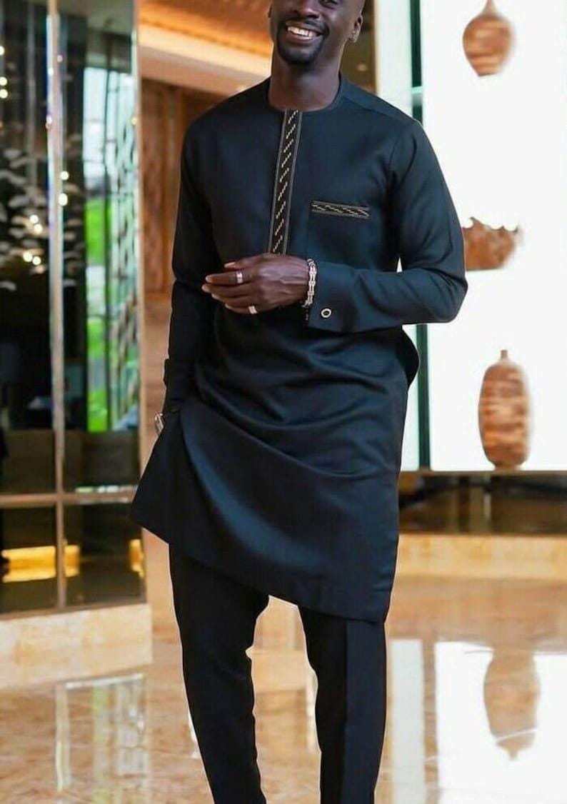 Traditional Clothing Style Nigerian Homme Nigerian Men's Traditional Clothing African Elegance Traditional Clothing Style Nigerian Homme Nigerian Men's Traditional Clothing African Elegance